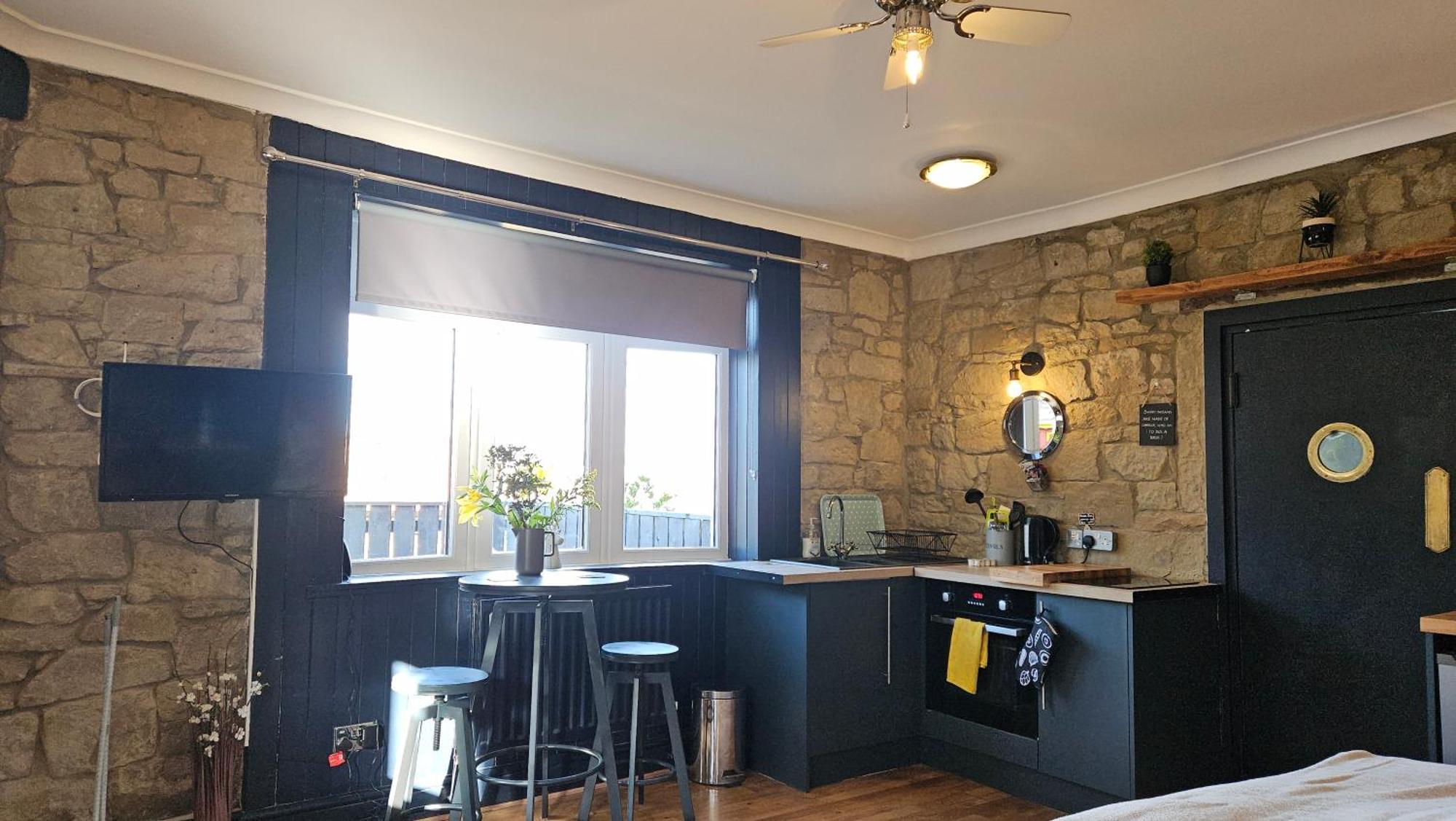 Amble Harbour Retreats Hotel Exterior photo