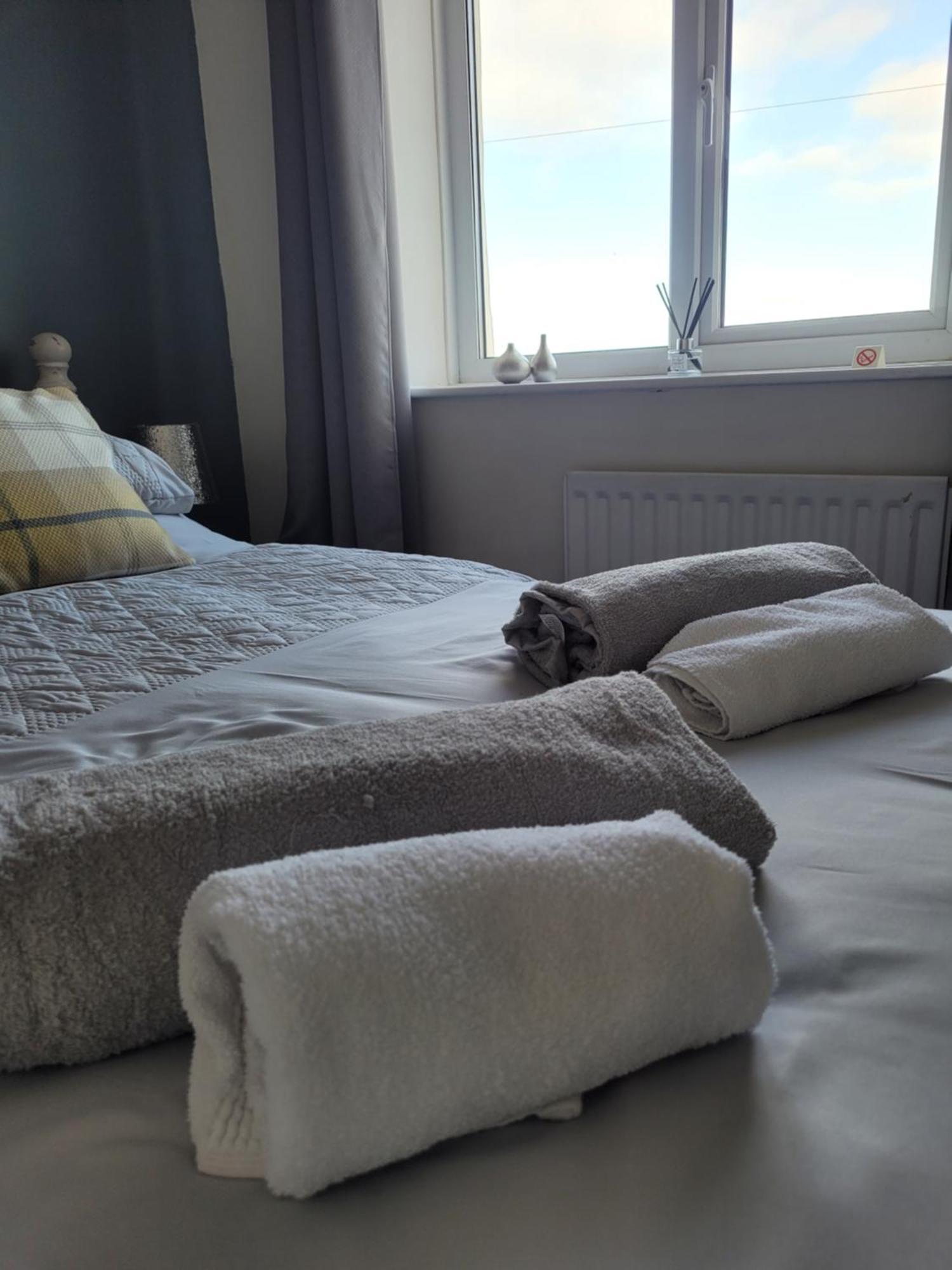 Amble Harbour Retreats Hotel Room photo