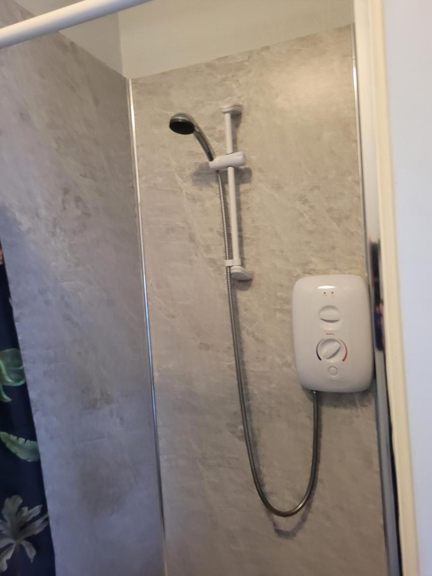 Amble Harbour Retreats Hotel Room photo